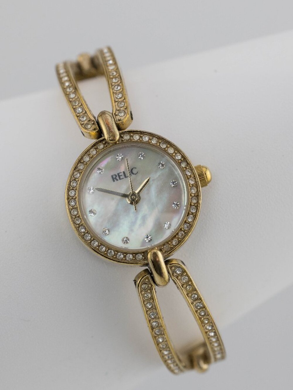 Relic ZR33841 Gold Tone MOP Crystal Quartz Analog Women's Watch New Battery
